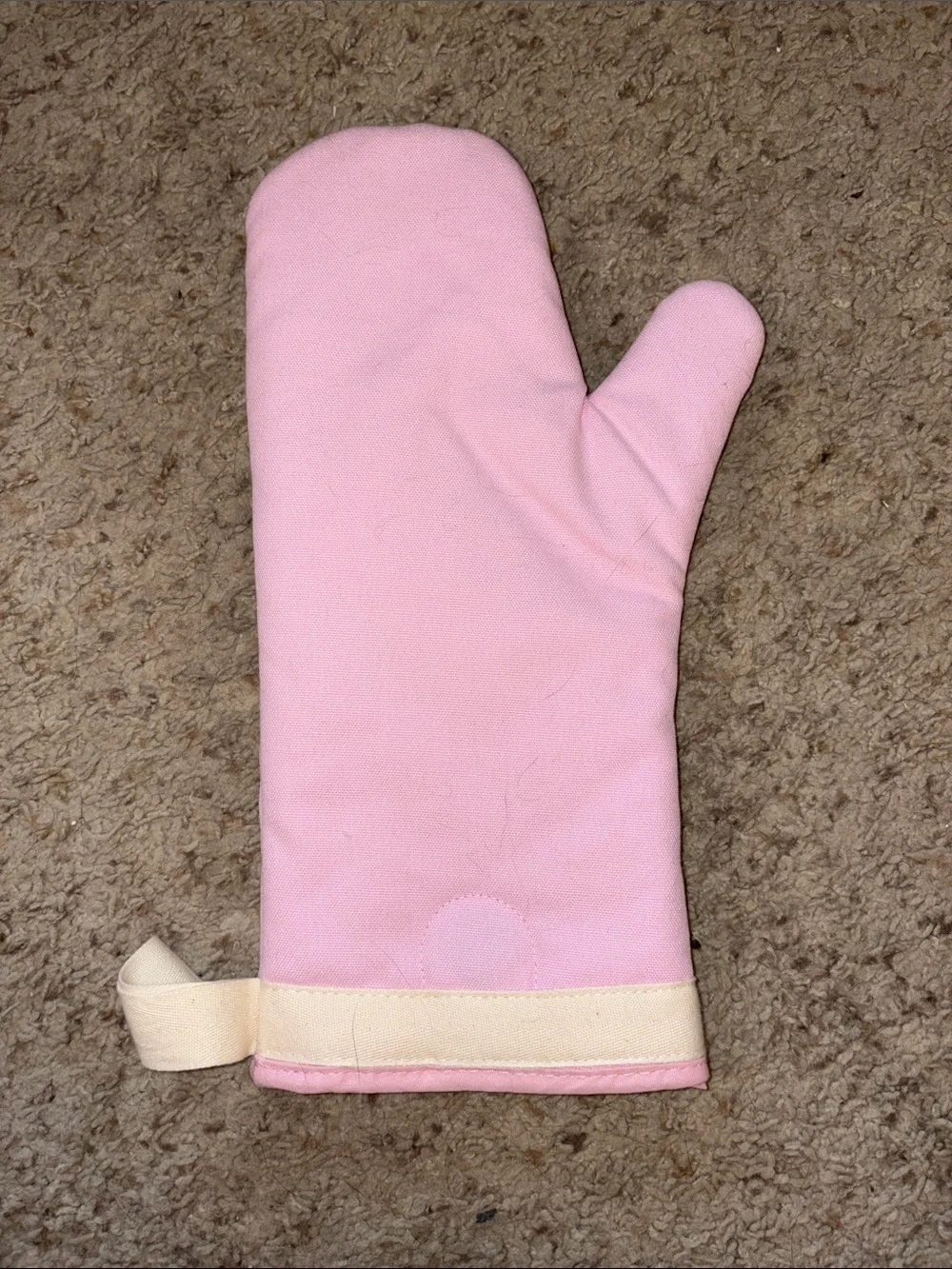 NWOT Le Creuset Pink Oven Mit